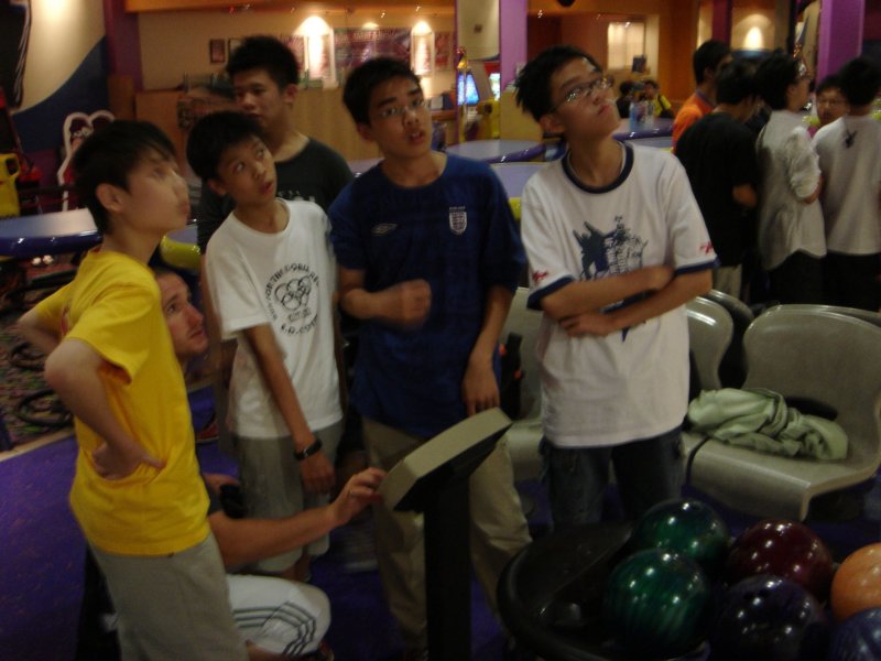 julbowling073.jpg